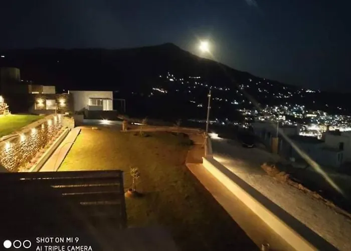 Eolia Luxury Andros Villa *