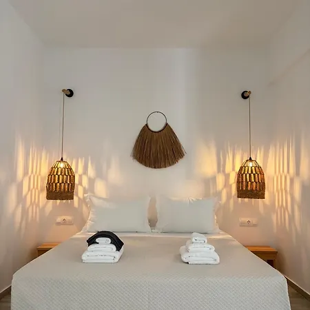 Eolia Luxury Andros Villa Batsi